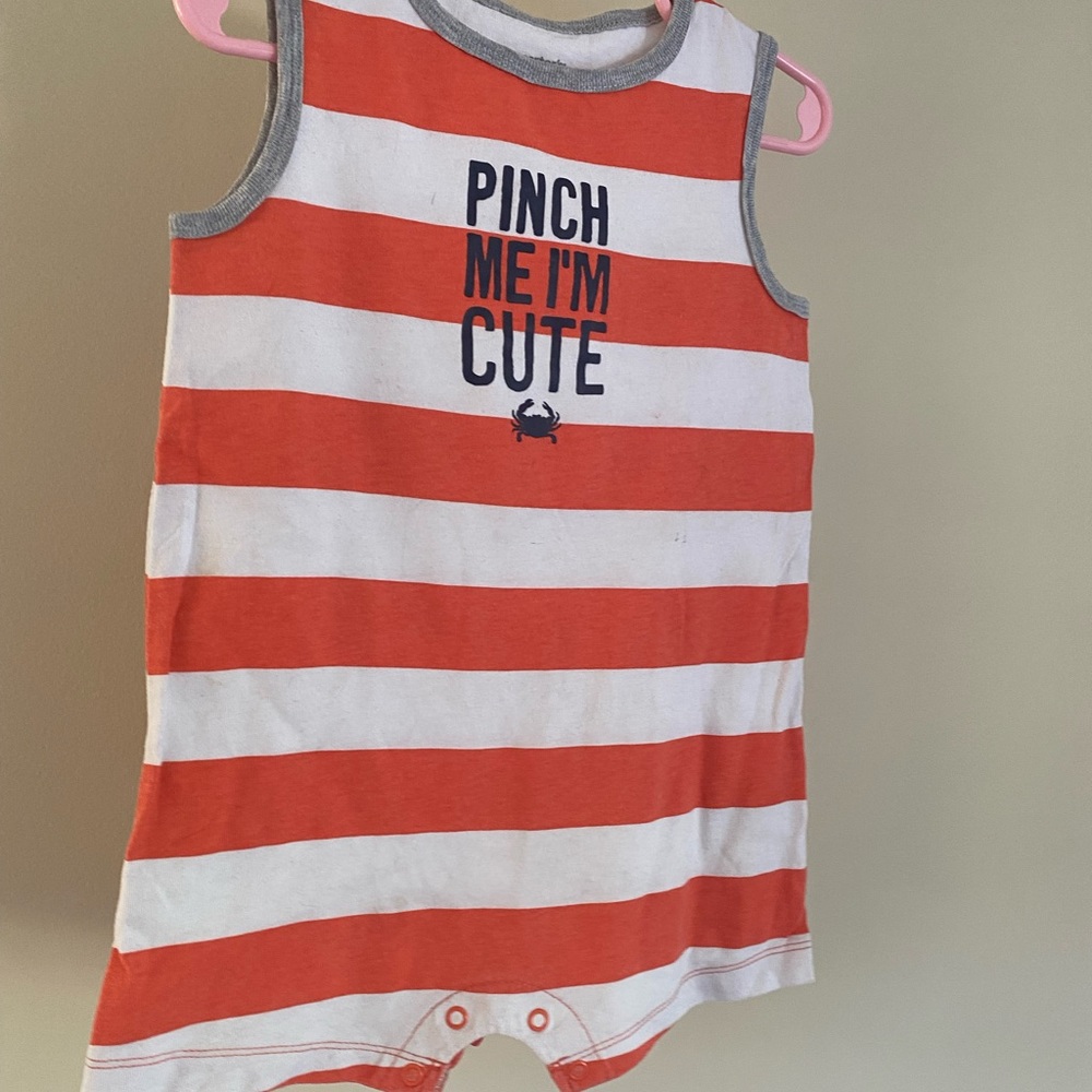 Carter’s romper 24 M